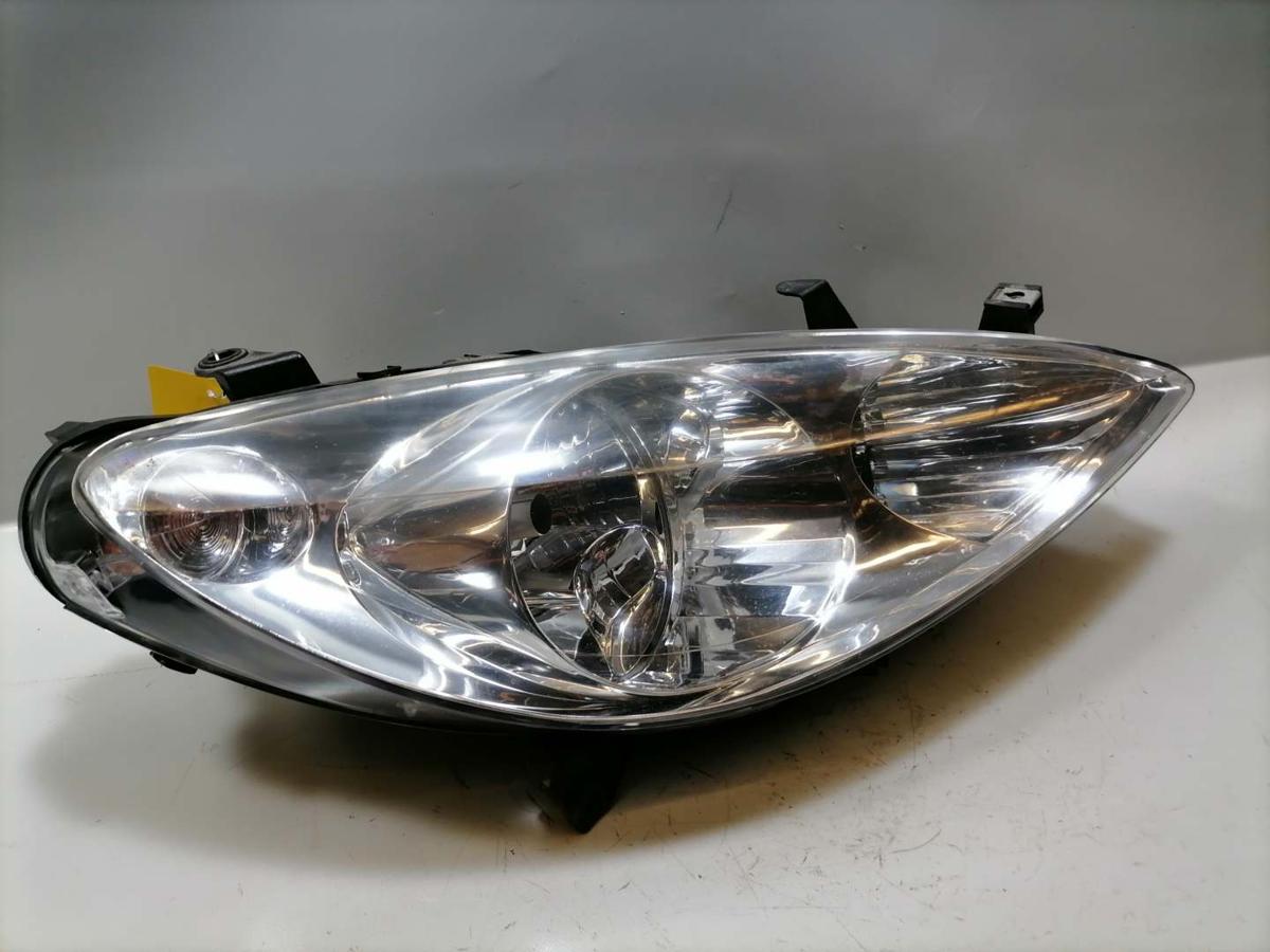 Peugeot 307 Scheinwerfer vorn rechts Halogen Zubehör TYC Bj.2002